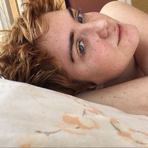 Meet your Posher, Monica